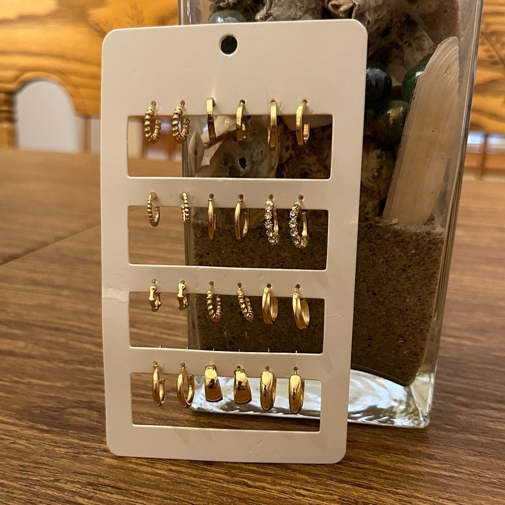 Gold Hoop Earring Set